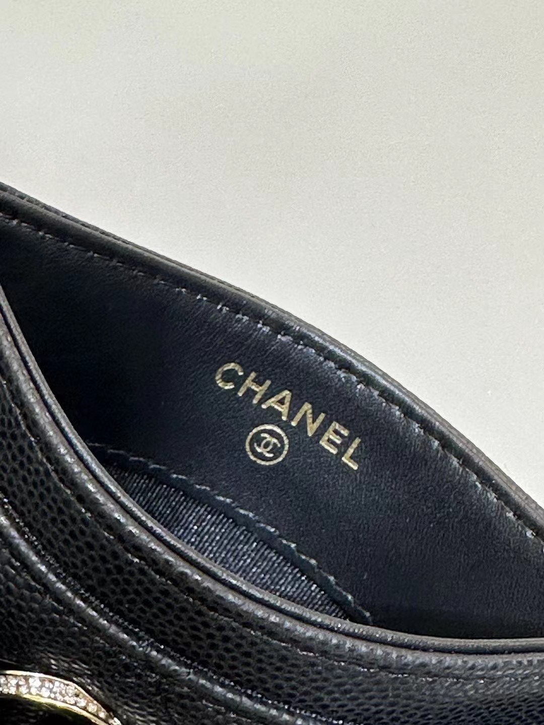Chanel 23S new ultra-thin card case-black