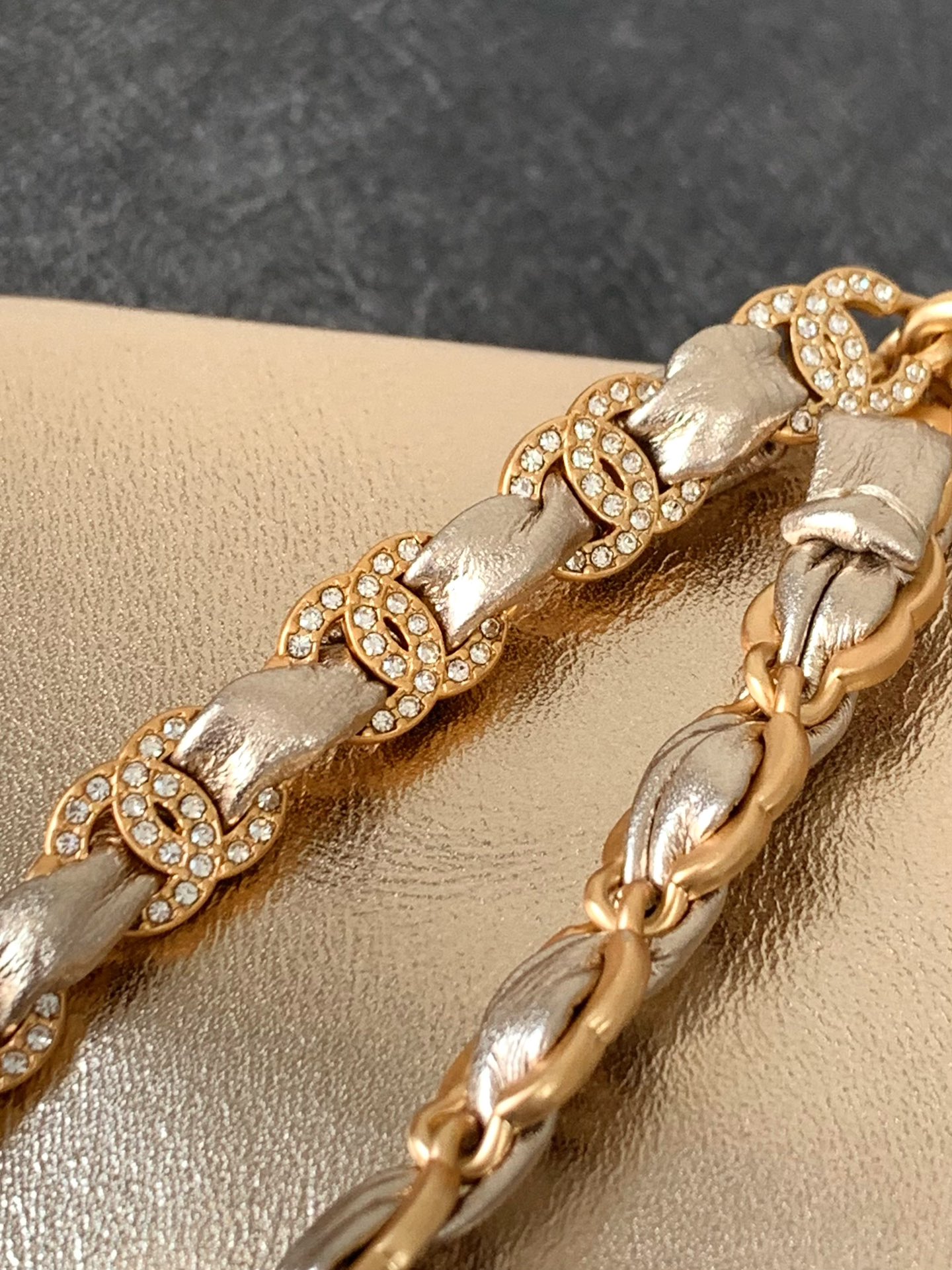 OHANEL 24K hand diamond bracelet bag