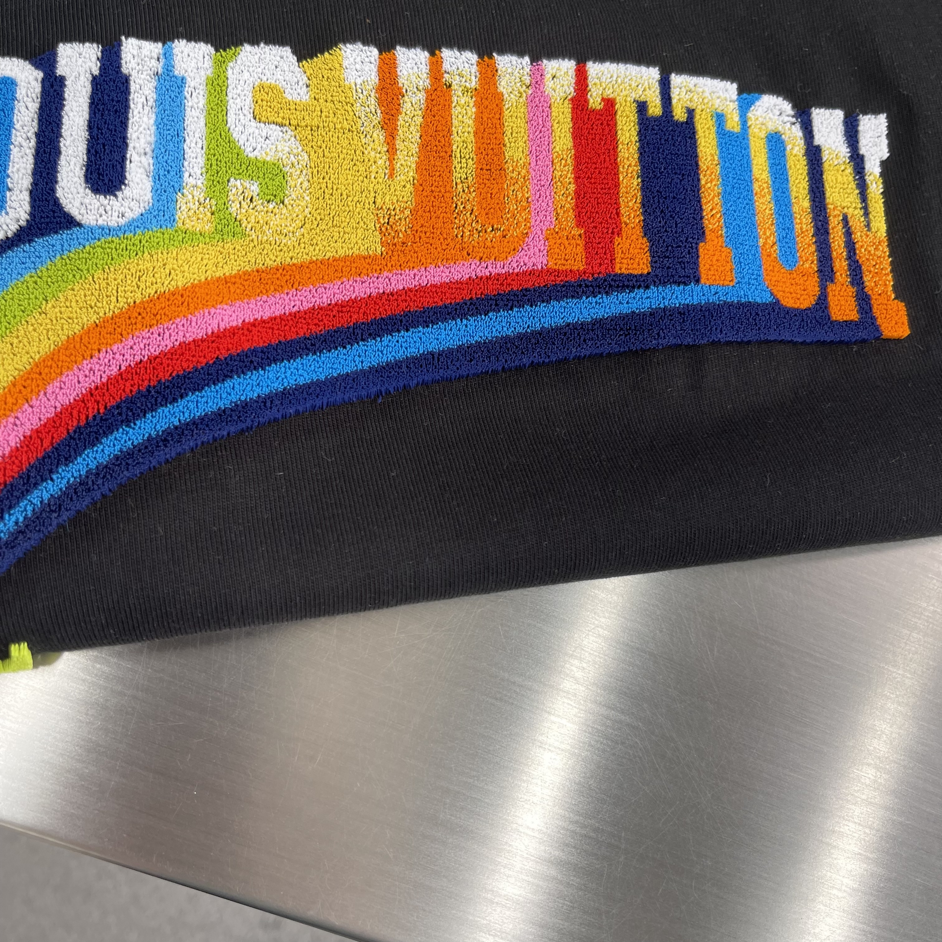 LV 2025 SS New Arrival – Unisex T-Shirt