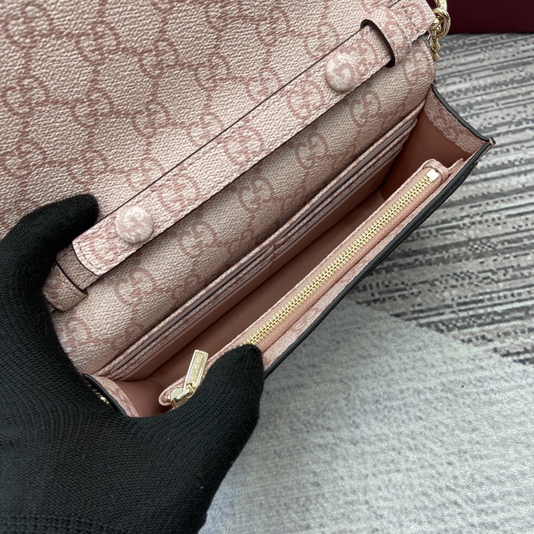 Gucci GG Emblem Chain Wallet