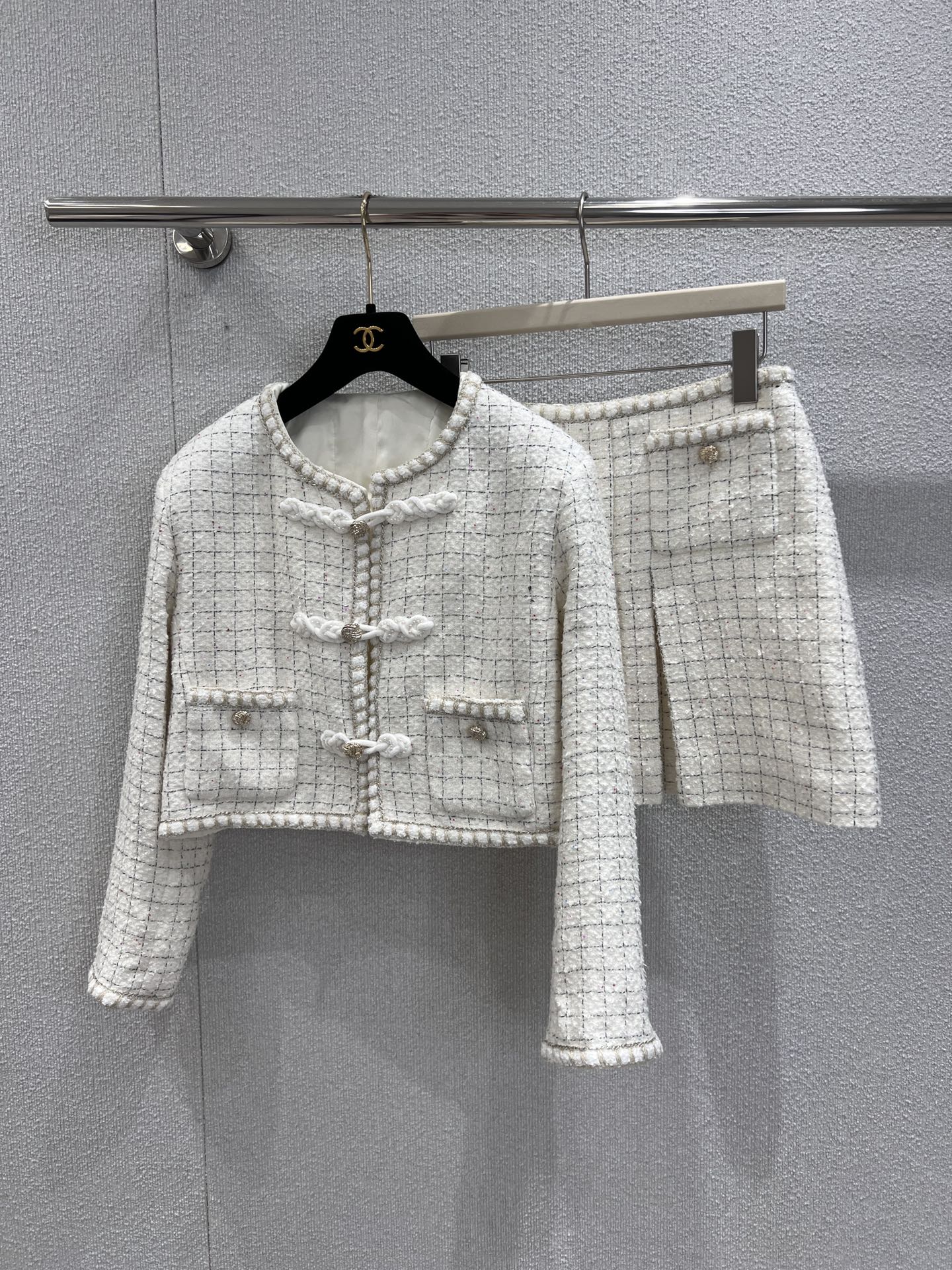 CHANEL 25B Haute Couture-Inspired Tweed Set