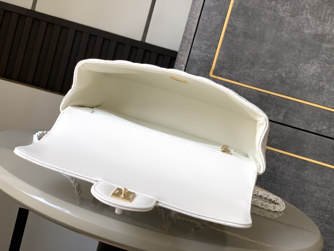 chanel mini cover bag