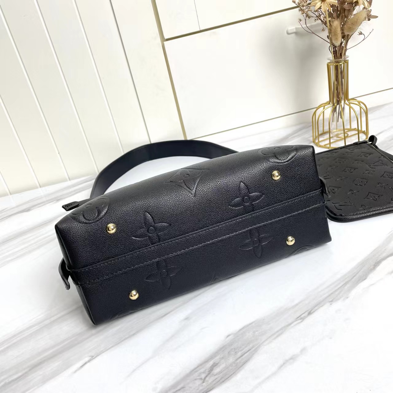 Louis Vuitton M46288 CarryAll PM Black