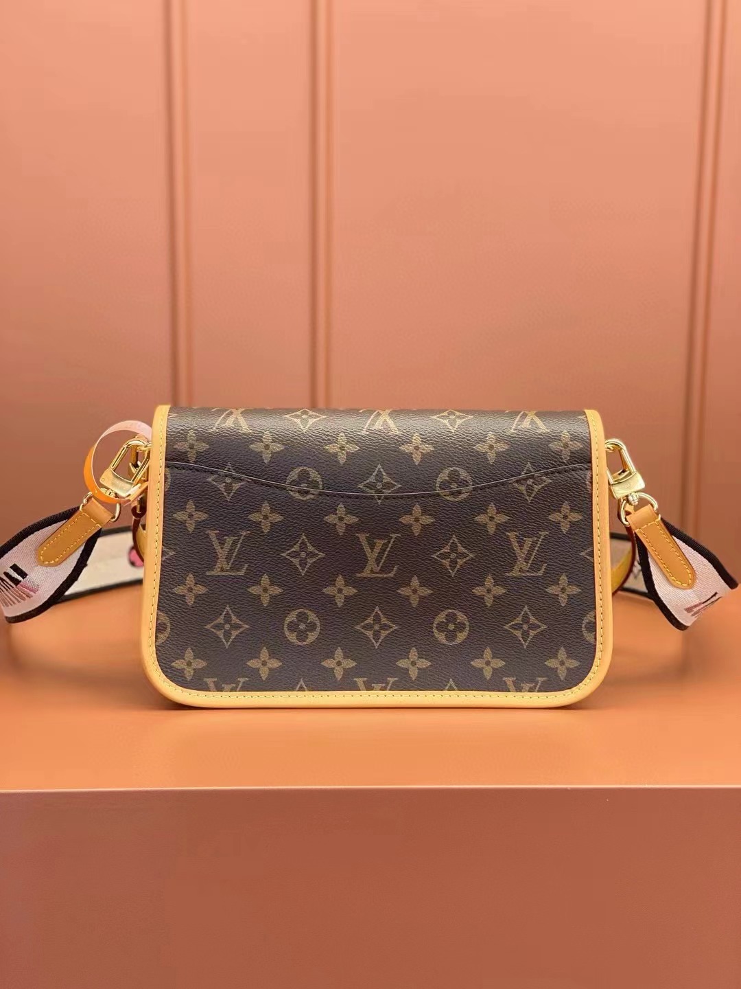 Louis Vuitton M45985 Diane Monogram