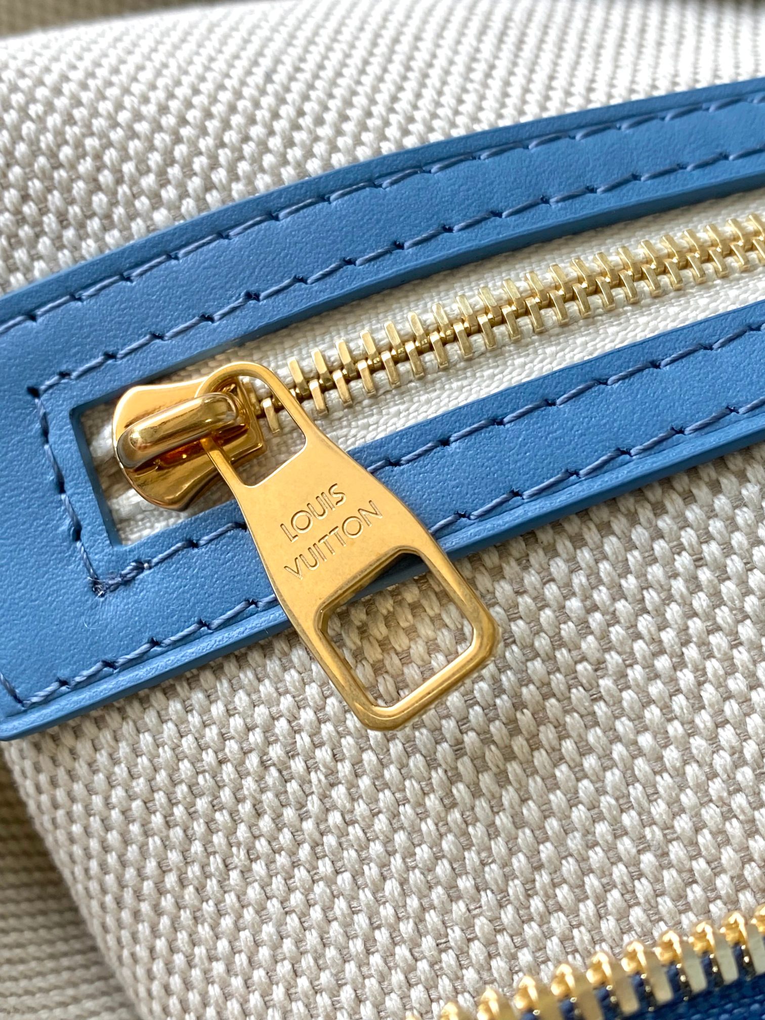 LV N00202 New Vagabond Hobo