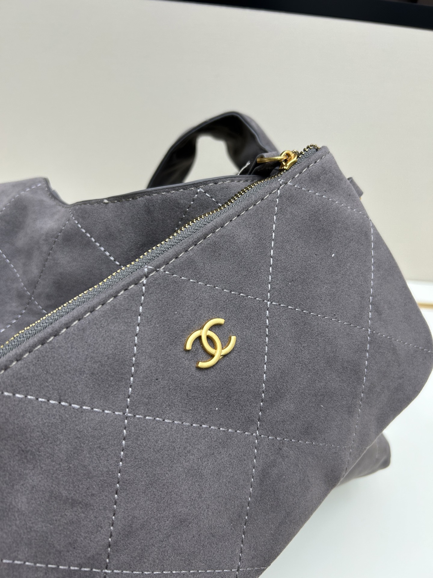 Chanel 25P Hobo Hippie Bag