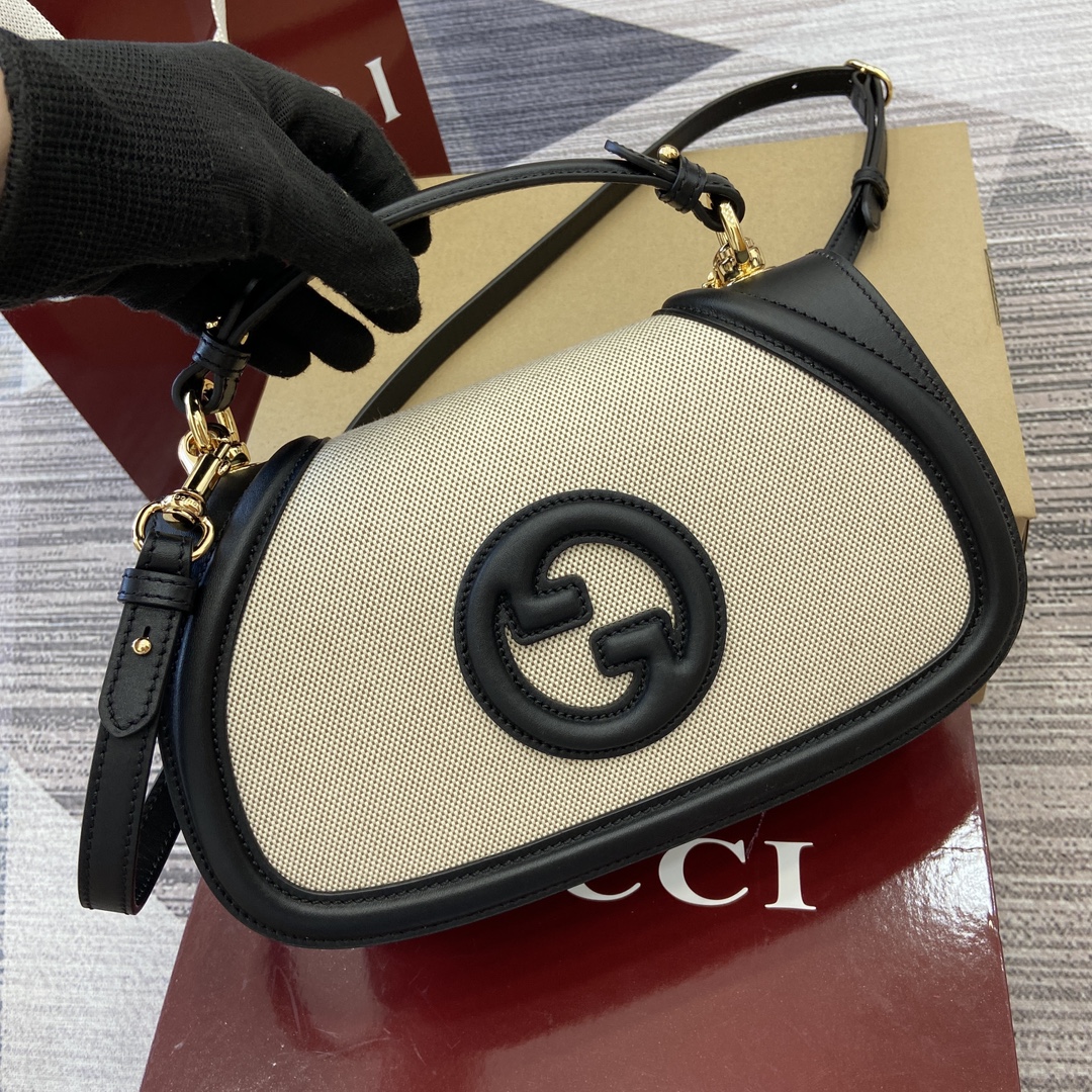 Gucci Blondie top handle bag