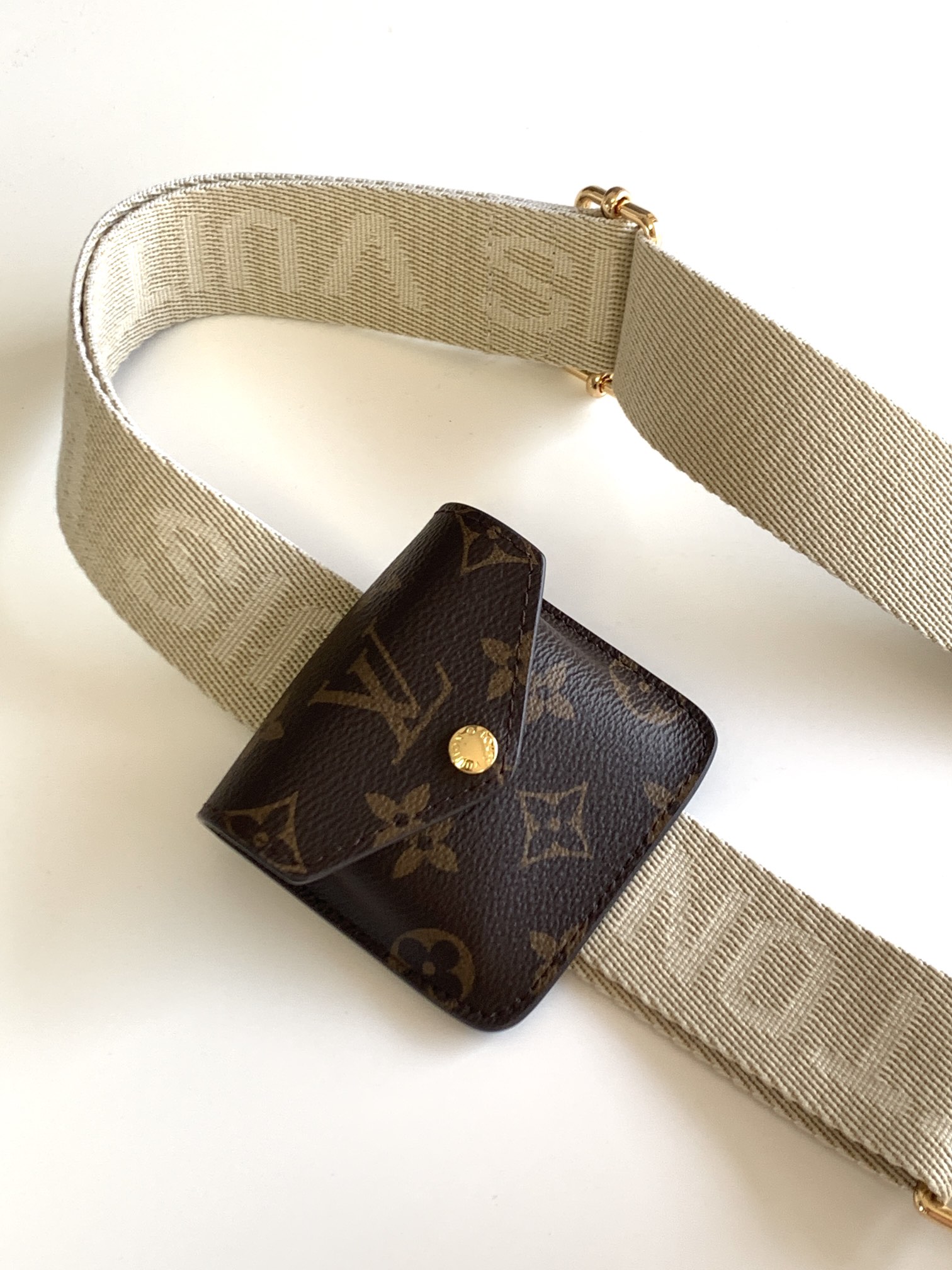 Louis Vuitton M80446 Utility Crossbody Bag