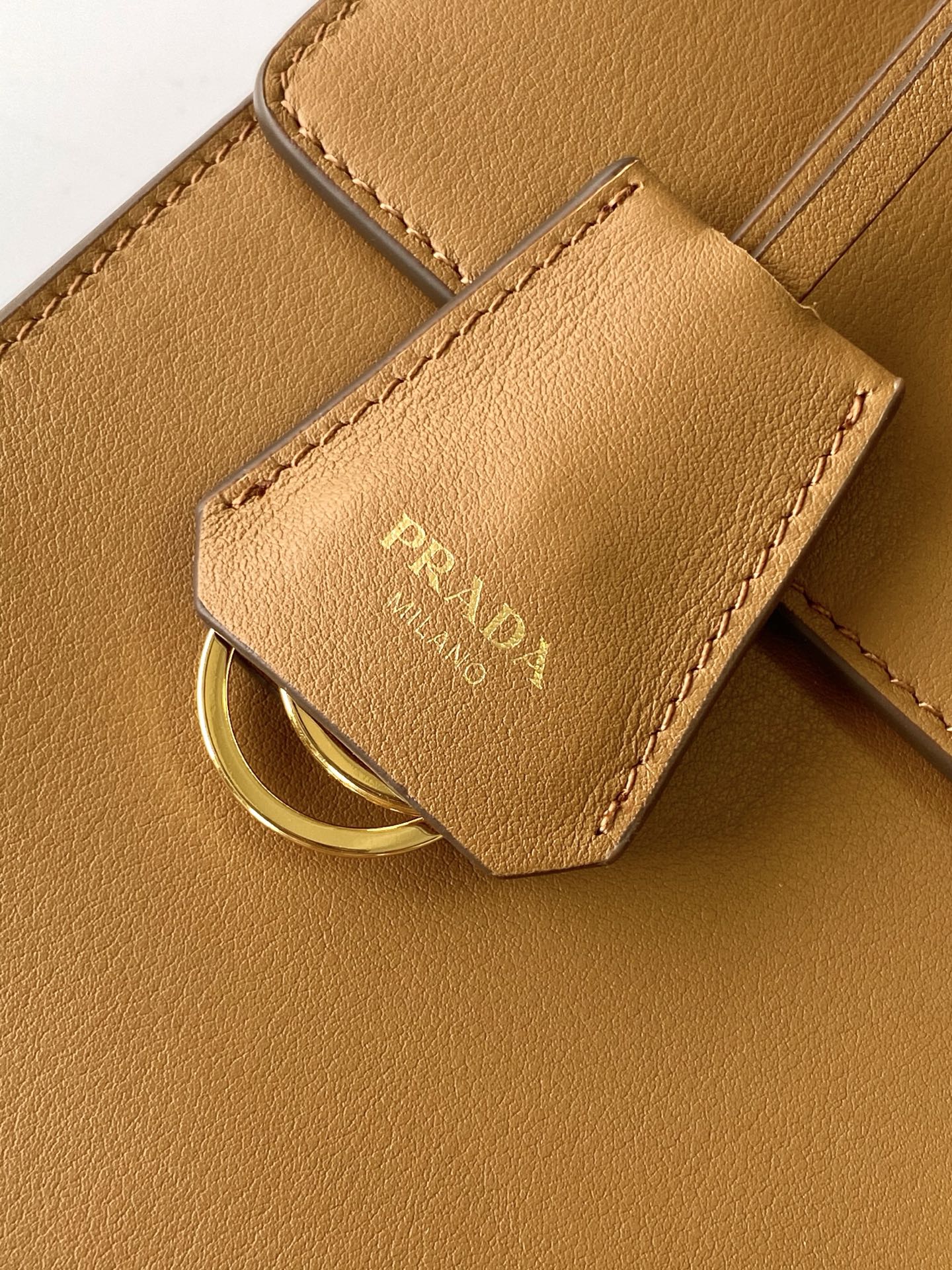Prada-Soft Grain Calfskin | Model: 1BN023