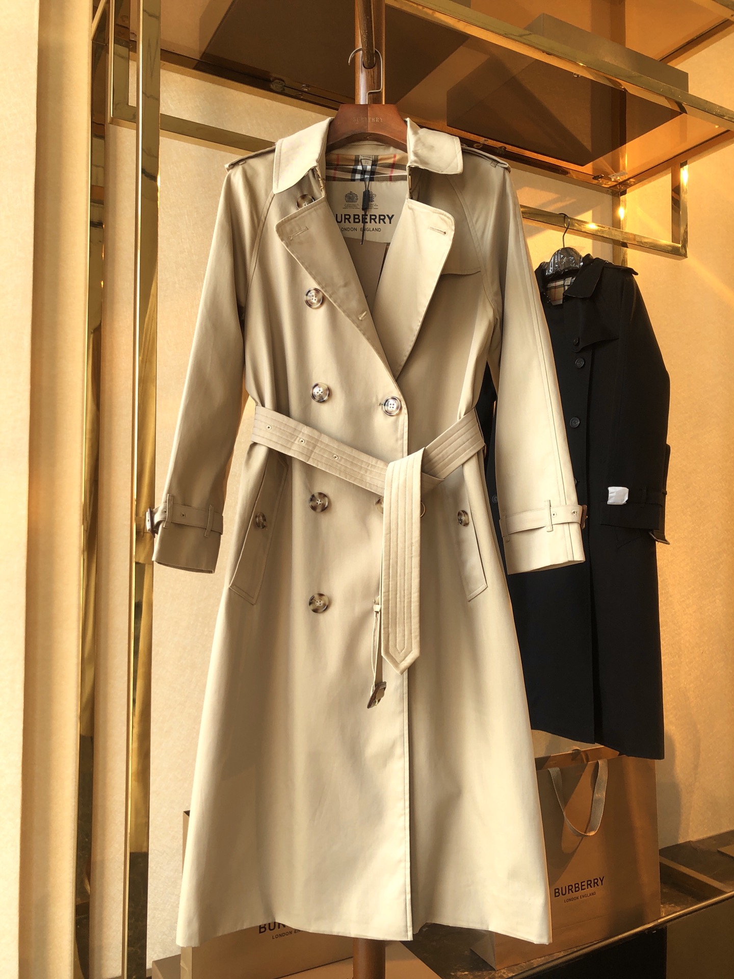 BurBerry Heritage Trench Coat