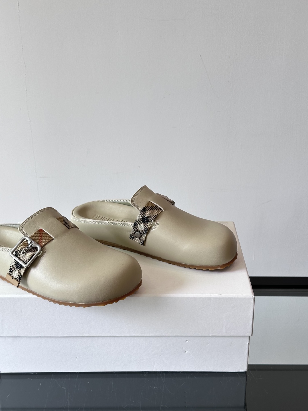 BURBERRY New Birkens – Effortlessly Chic and Lightweight