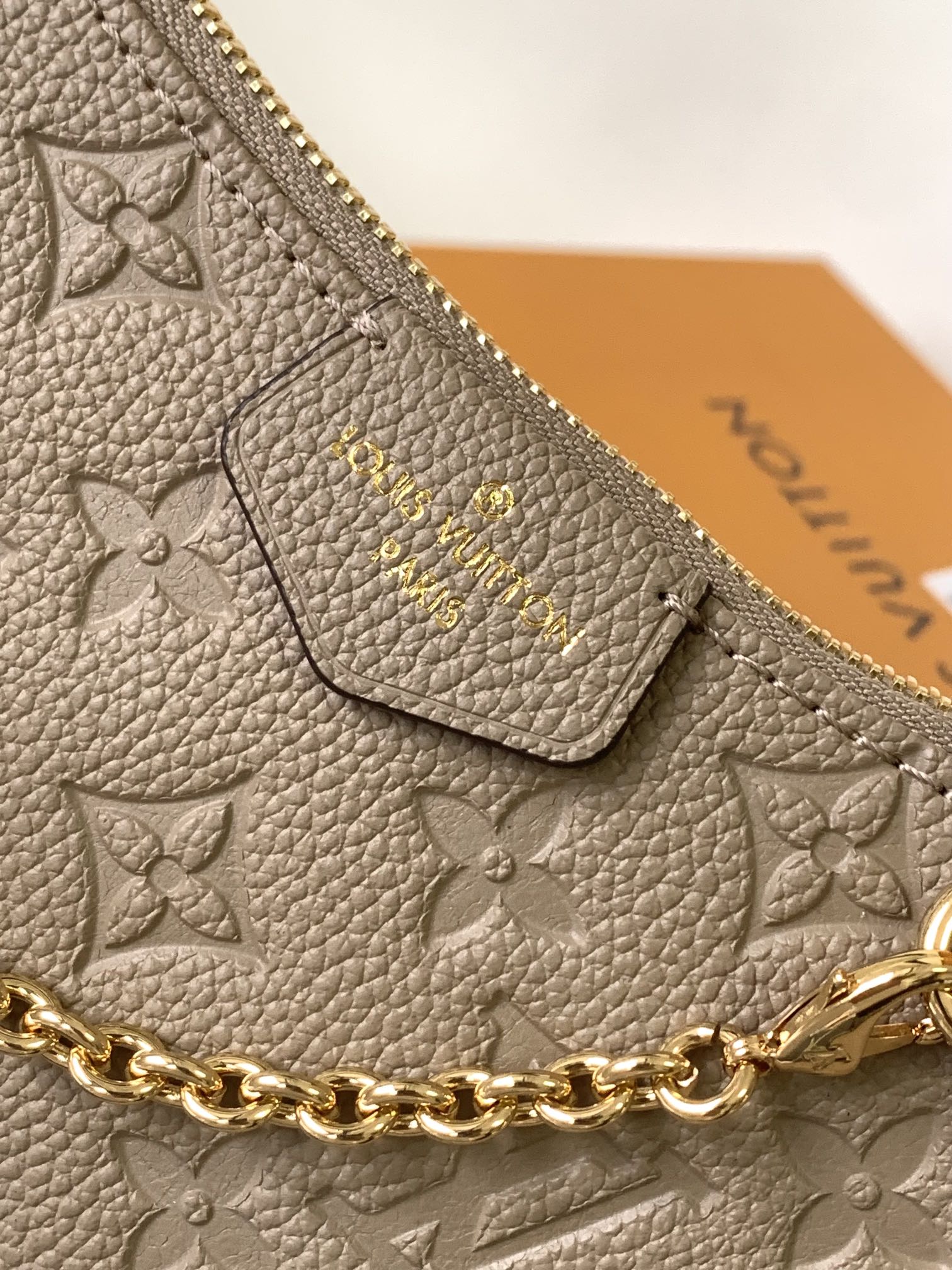 LV-M13614 Easy Pouch