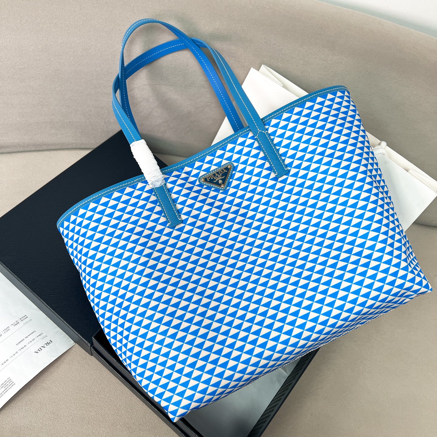 Prada Tote Bag 1BG552