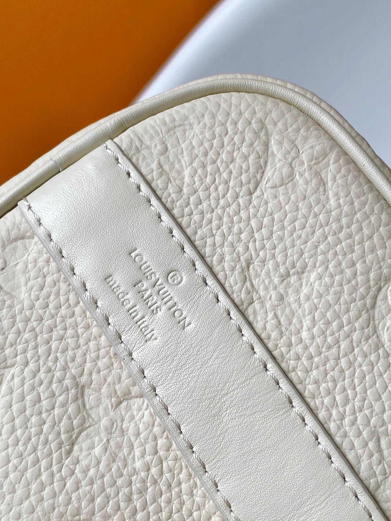 white M24432 green classic Keepall