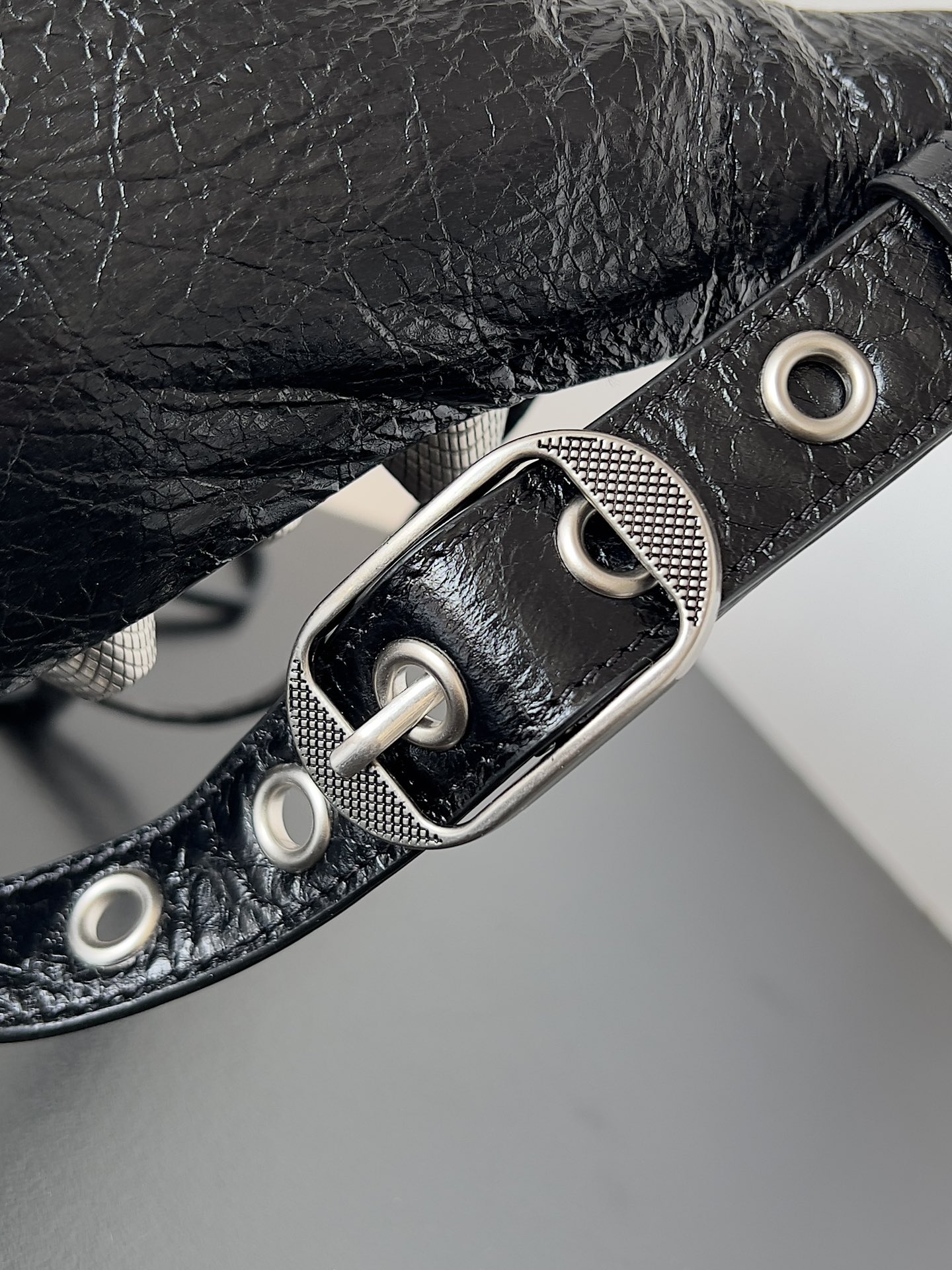 Balenciaga Le Cagole Zipped Belt Bag