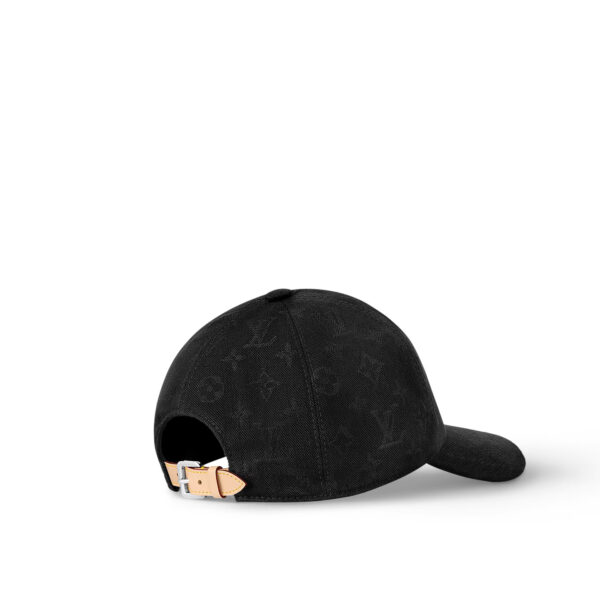 Louis Vuitton M76584 Monogram Essential Cap