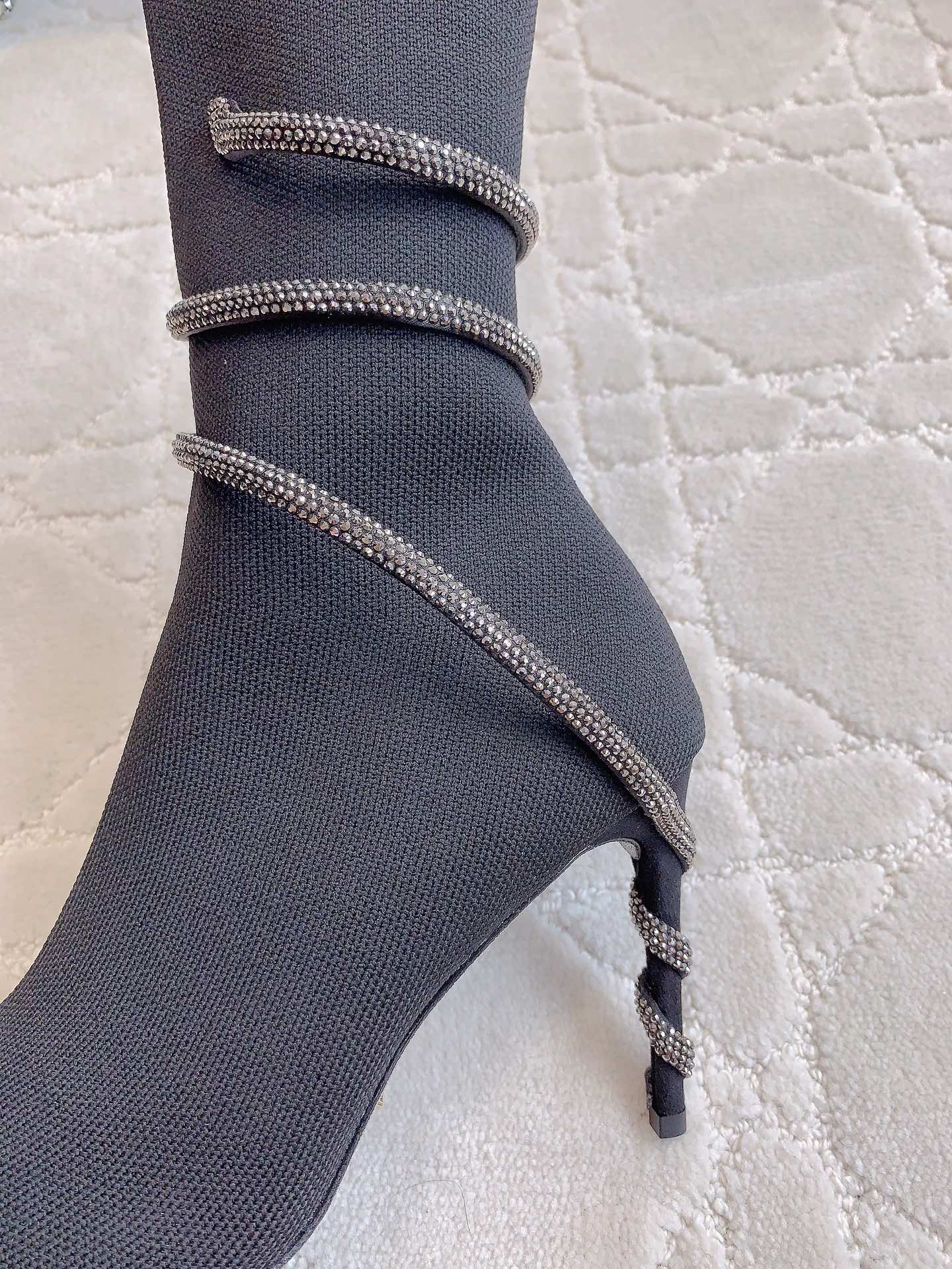 Ren* Caovill* high-heeled knit sock boots