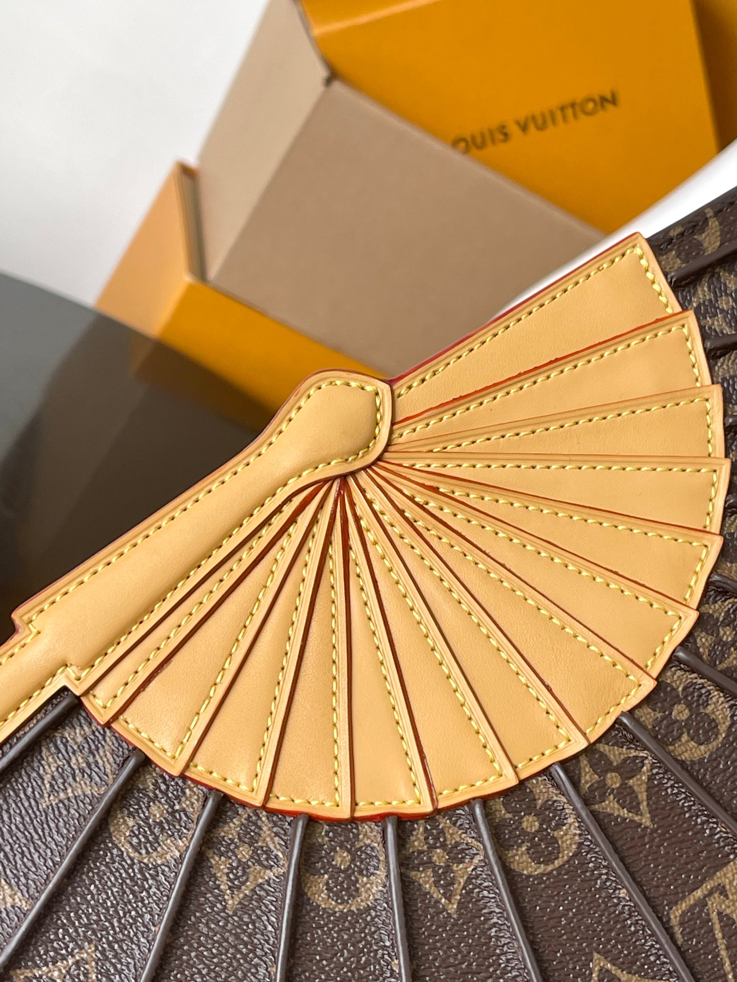 LOUIS VUITTON Monogram Fan Bag-M14804