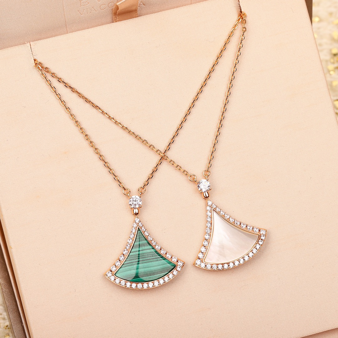 18K rose gold necklace