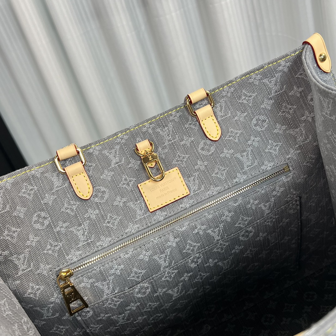 Louis Vuitton M13189 OnTheGo MM