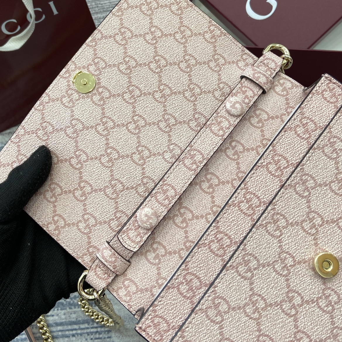 Gucci GG Emblem Chain Wallet