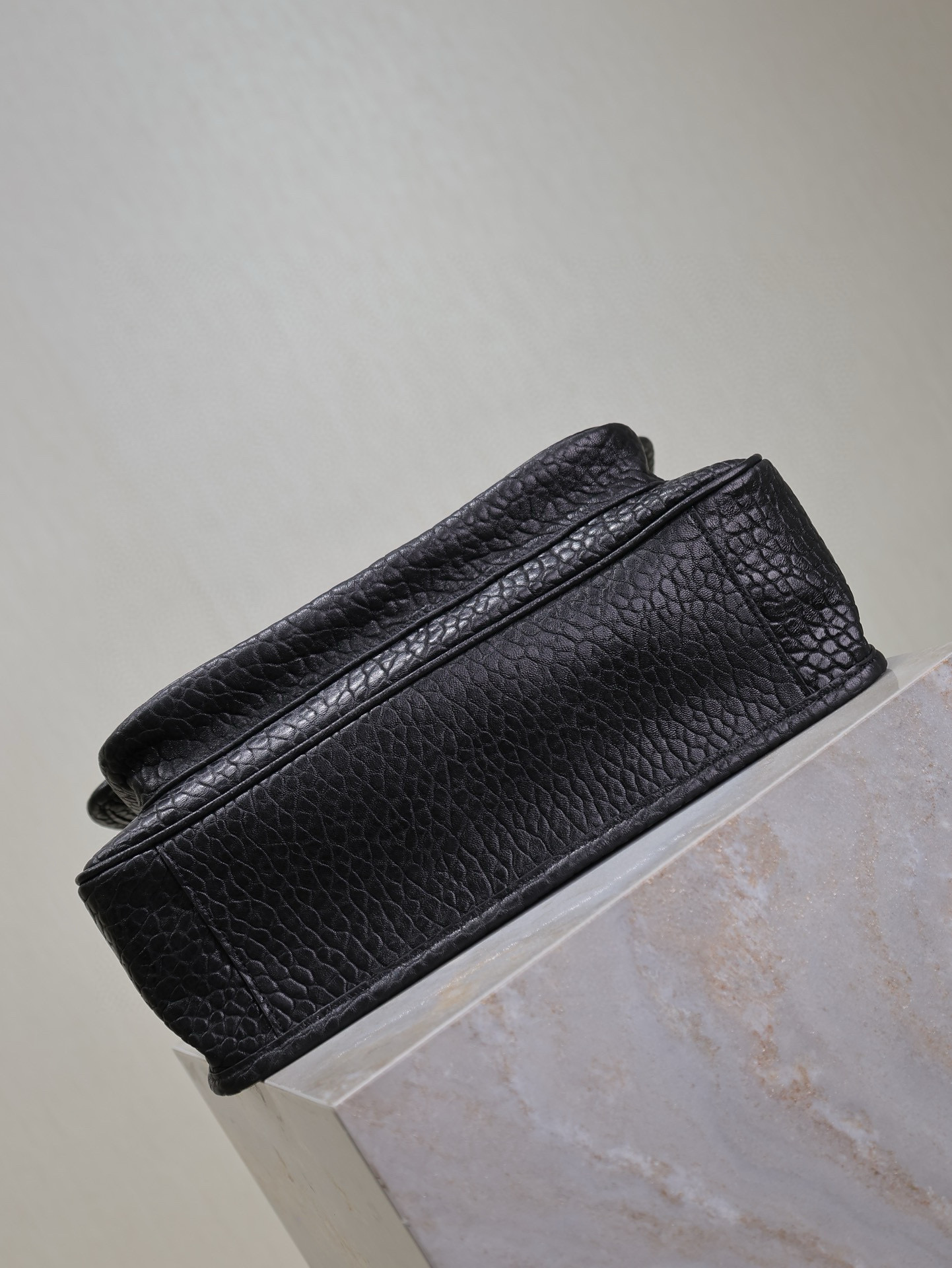 Saint Laurent Large Black Elephant-Grain Niki Bag