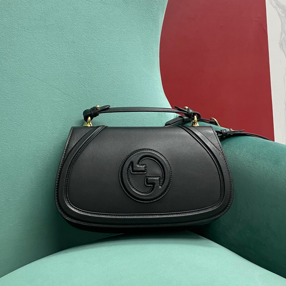 Gucci Blondie medium top handle bag