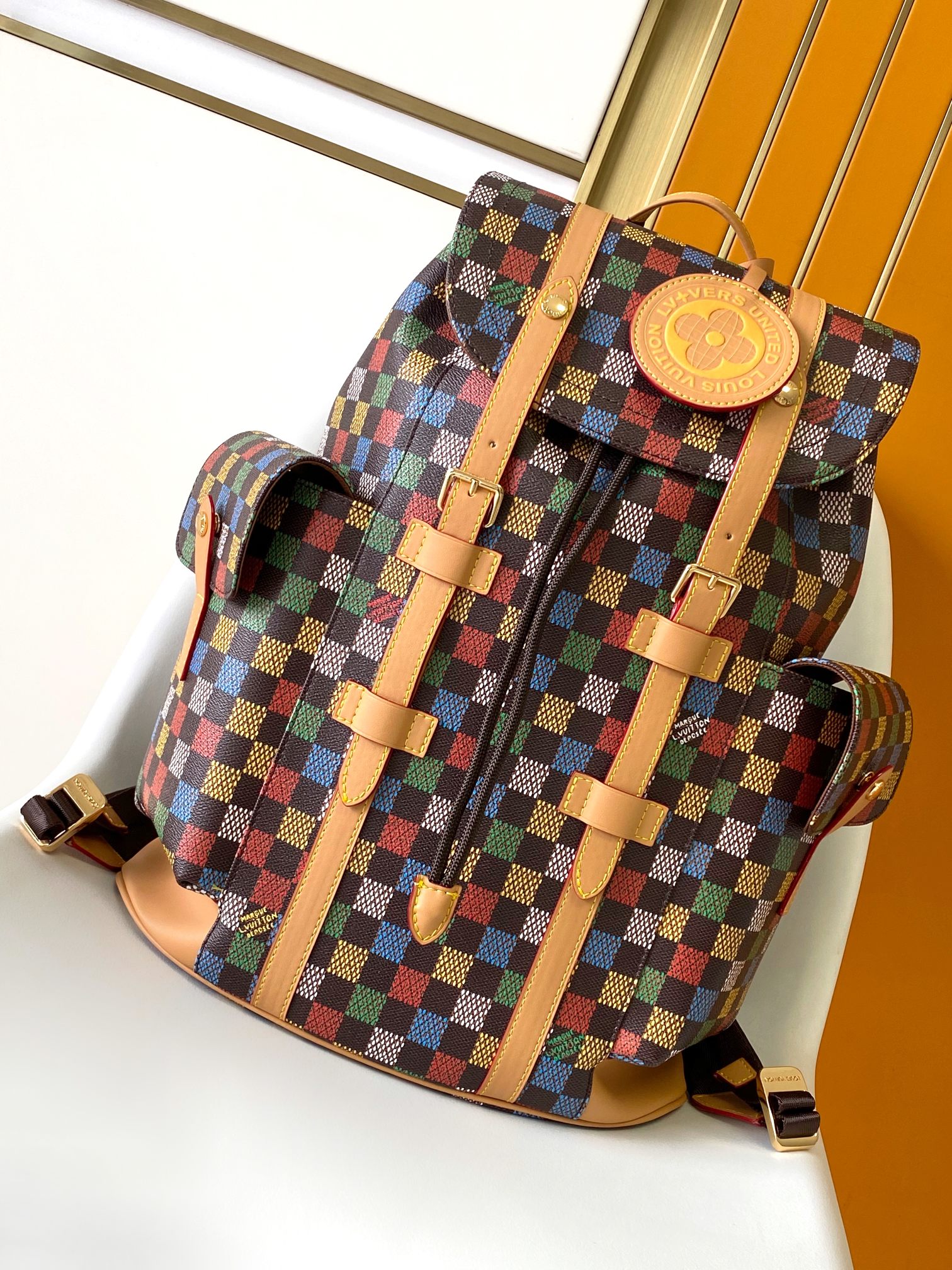 Louis Vuitton N00163 Fashion Show Christopher MM