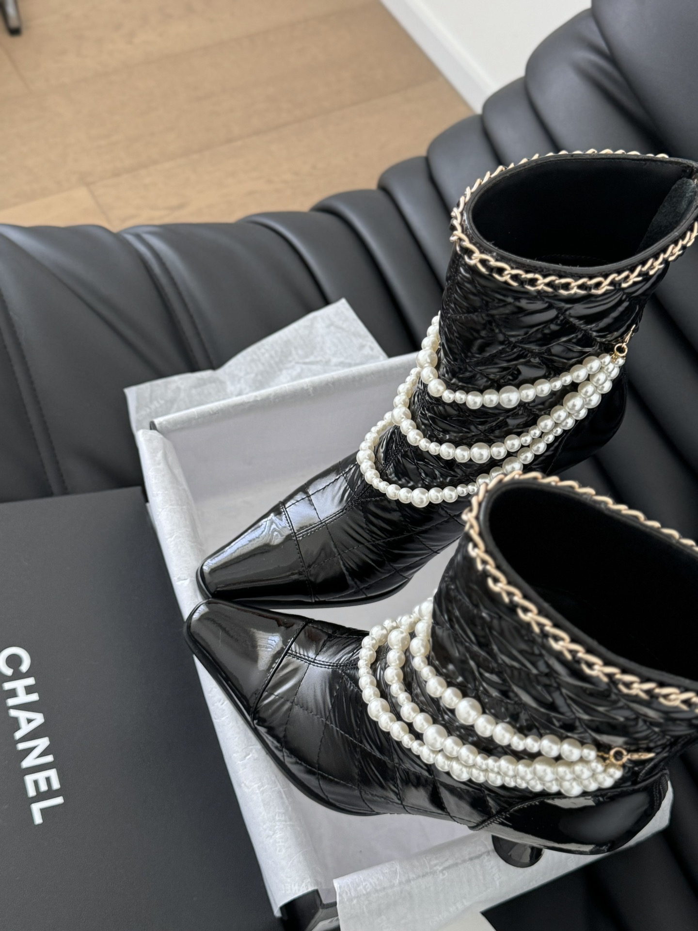 Chane* new autumn/winter boots-black