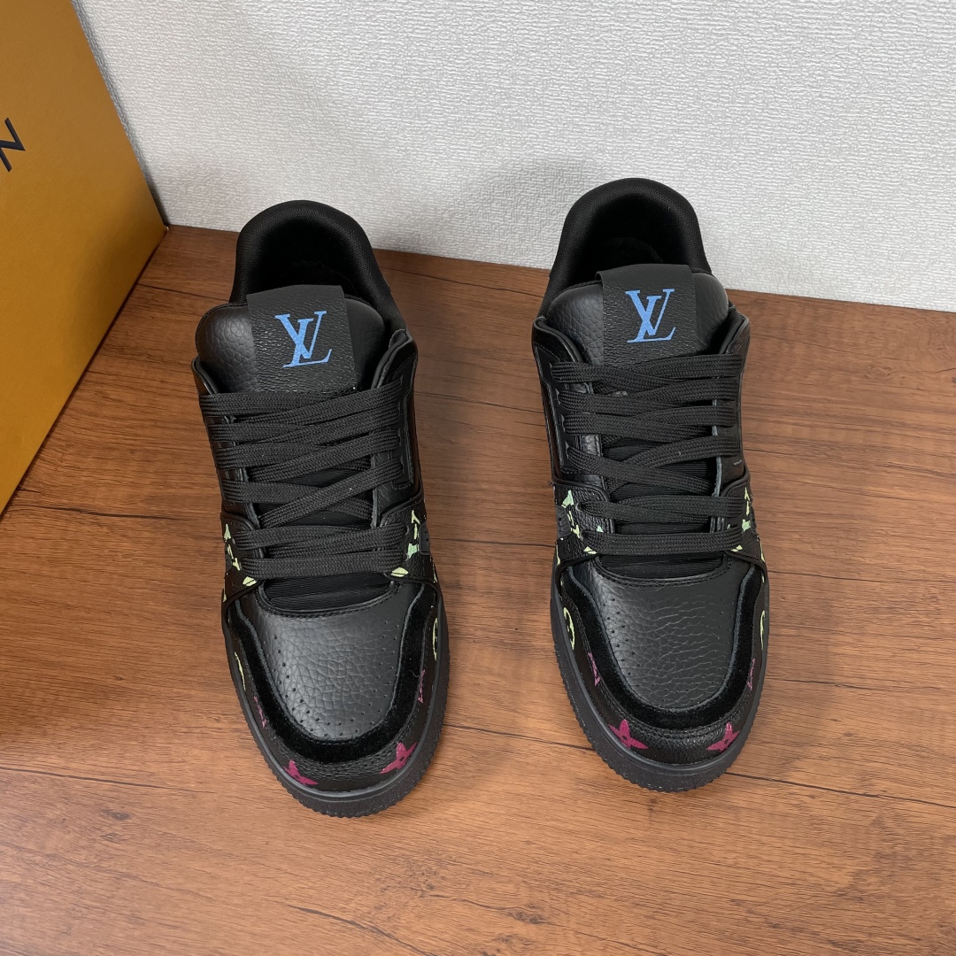 LV x TM TRAINER Sneakers