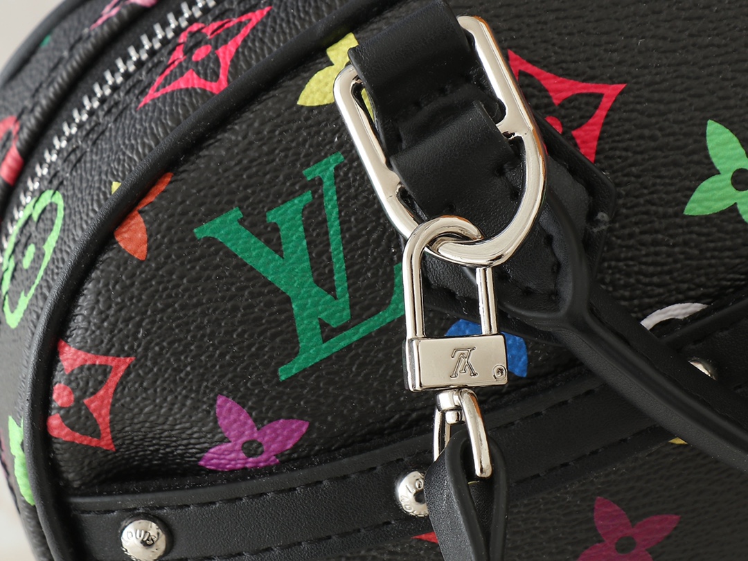 LV-M13084 LV x TM Handbag East West