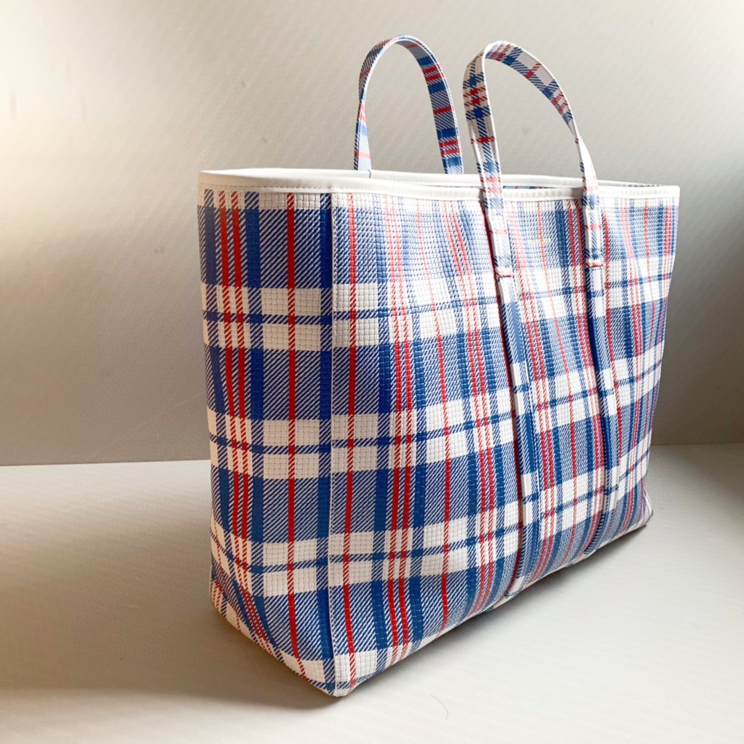 𝗕a𝗹𝗲𝗻𝗰𝗶𝗮𝗴𝗮 New Tote Bag