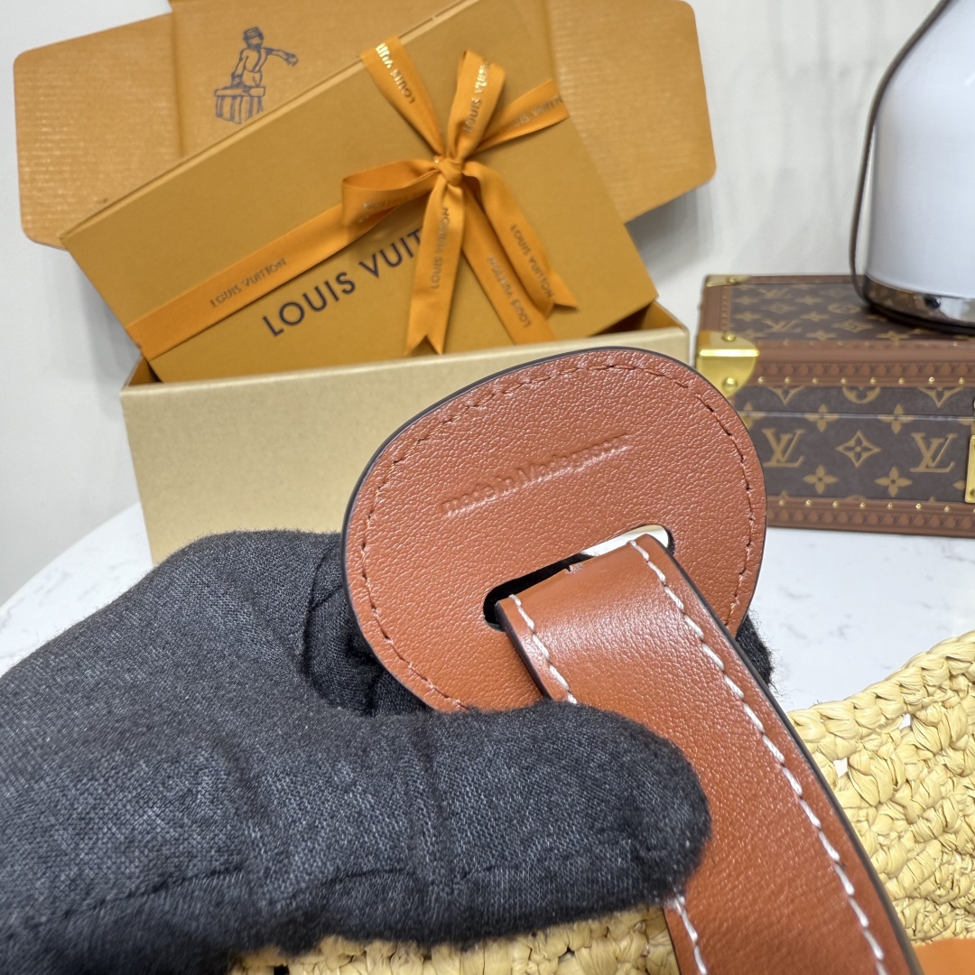 Louis Vuitton All In BB Bag – M14217