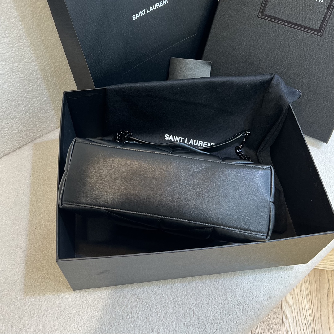 YSL-LOULOU Puffer -Black