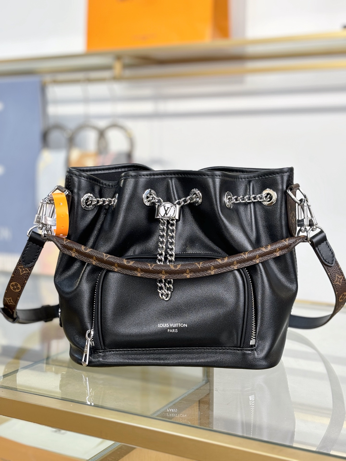 LV M14377 No Way Vibe