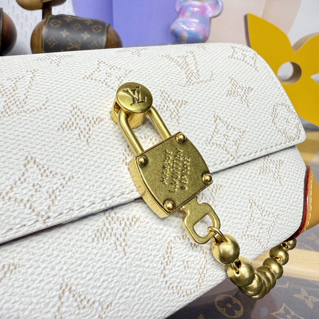 LV M14686 Steamer Wearable Wallet