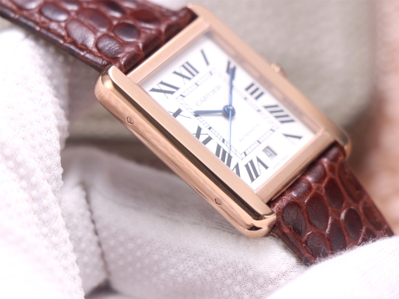 Cartier-Tank Louis Cartier
