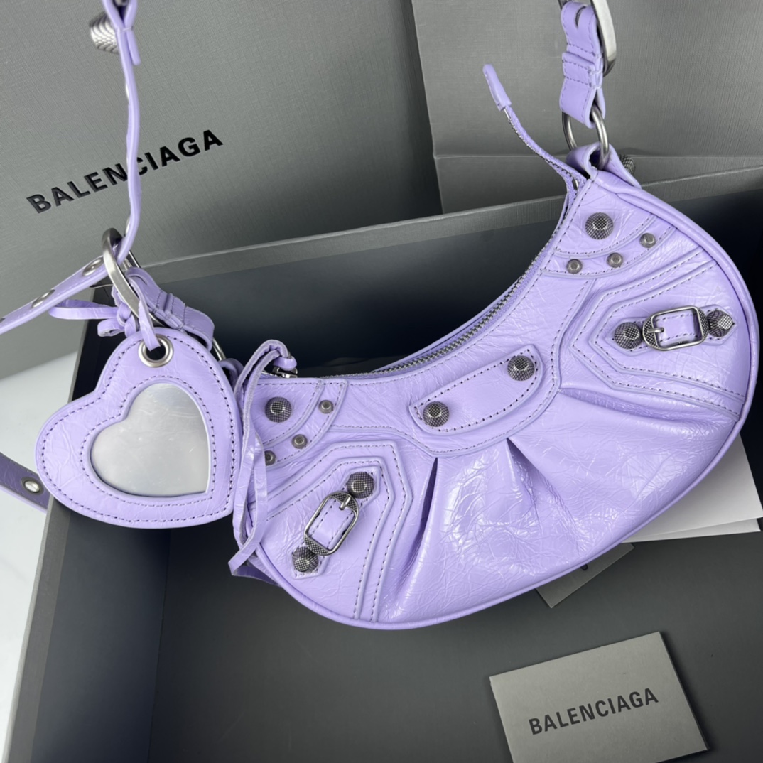 Balenciaga Le Cagole Shoulder Bag