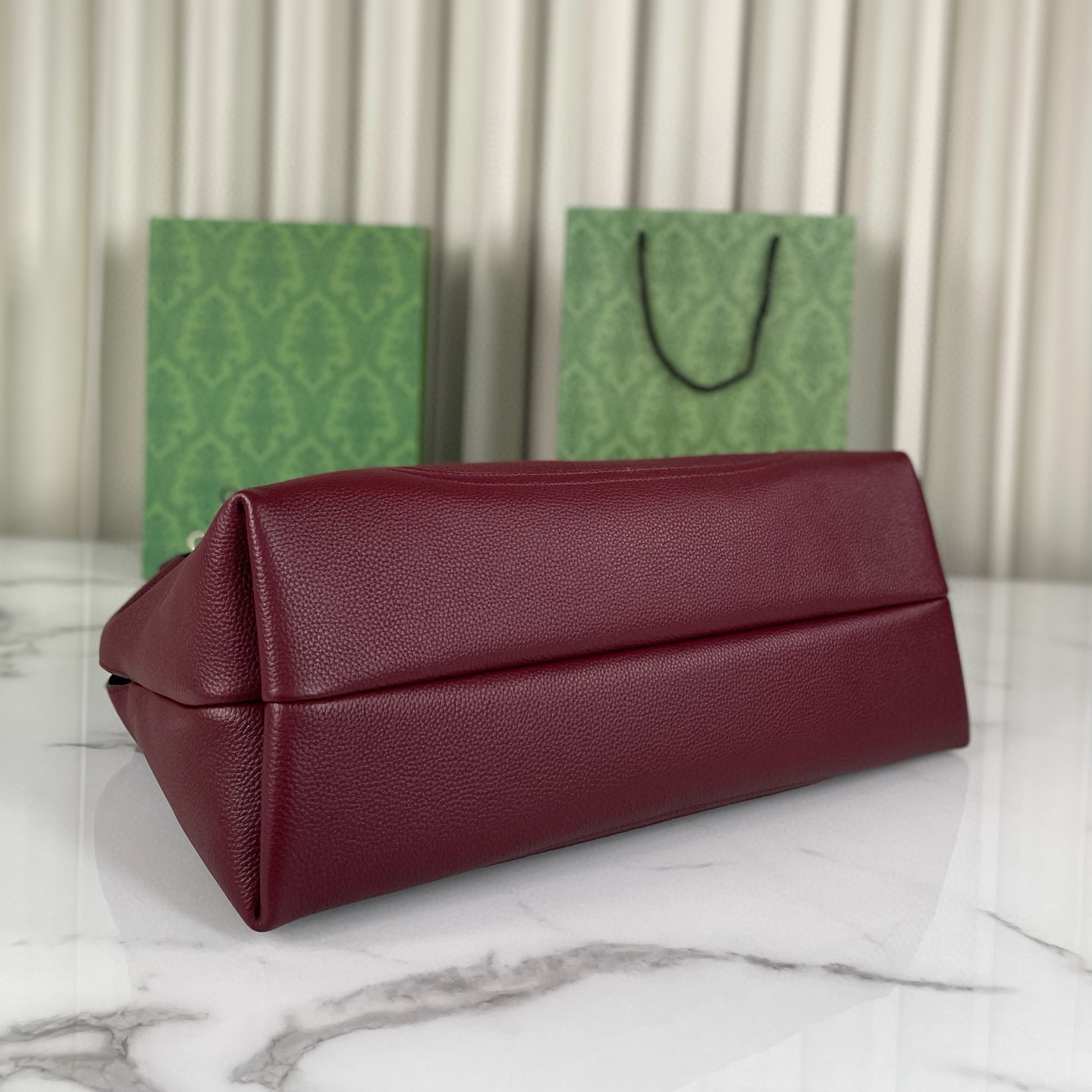 Gucci Softbit Large Shoulder Bag