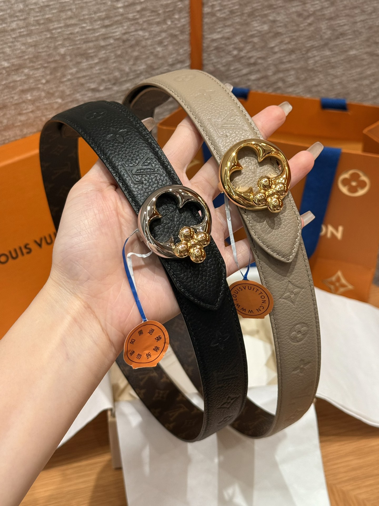 New women's double-sided belt