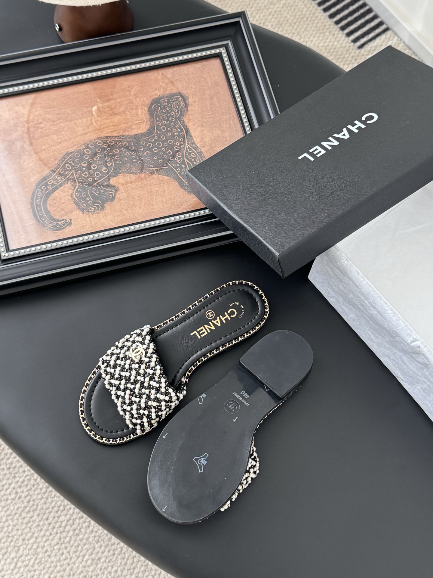 Chanel Spring-Summer New Pearl Slippers