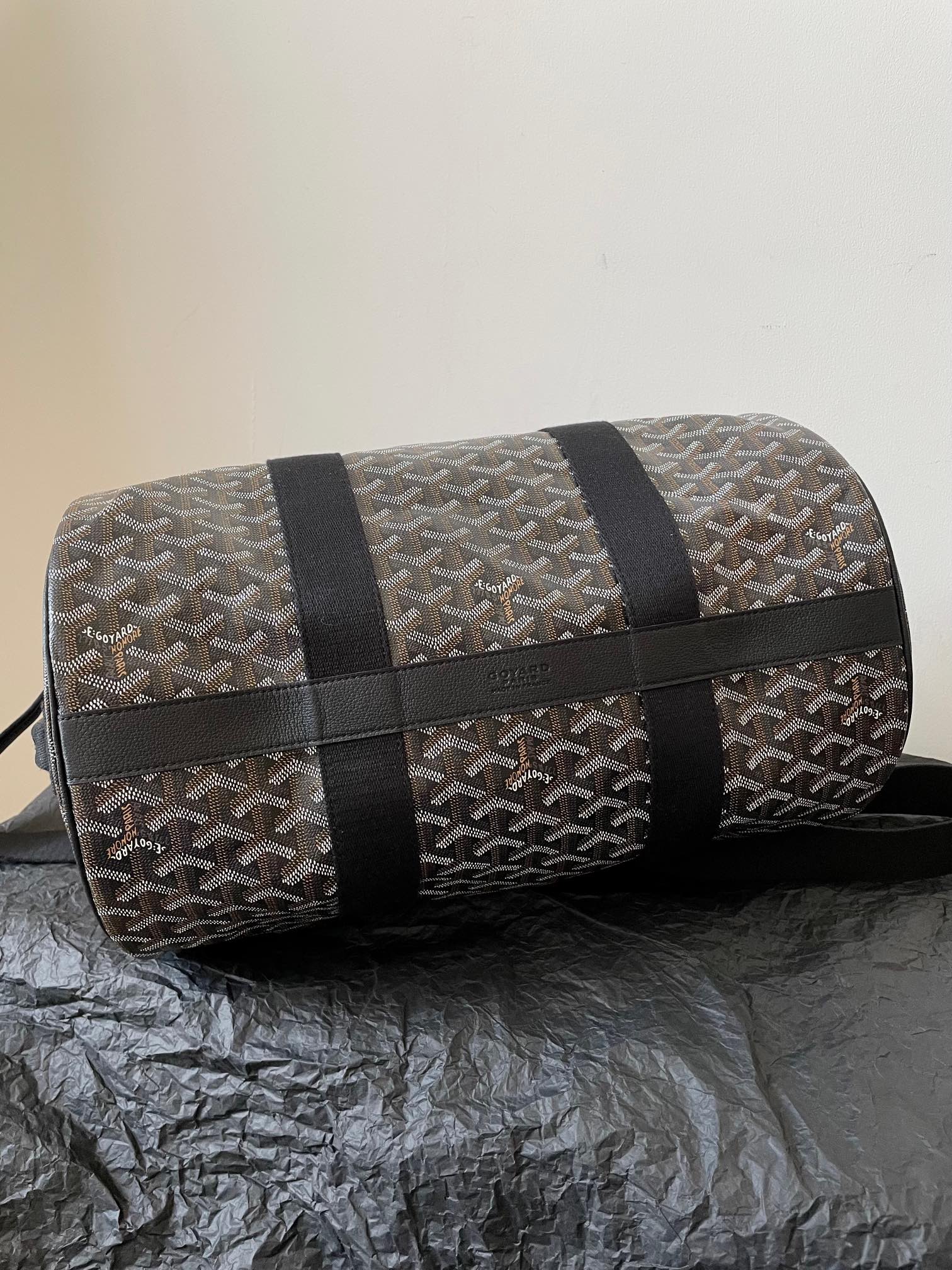 Goyard Barrel 40 – Black 🖤
