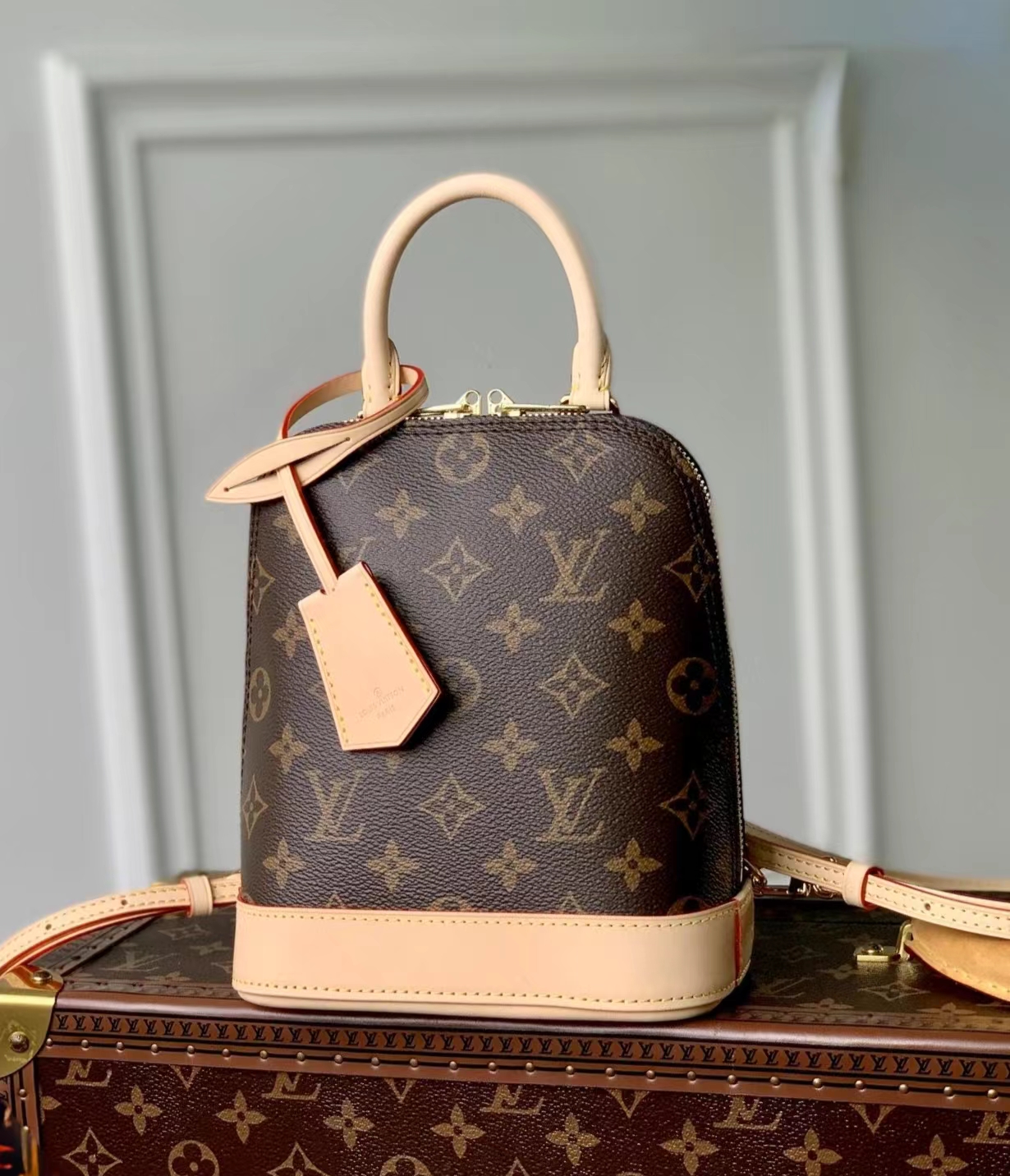 Louis Vuitton M47132 Alma Backpack Monogram