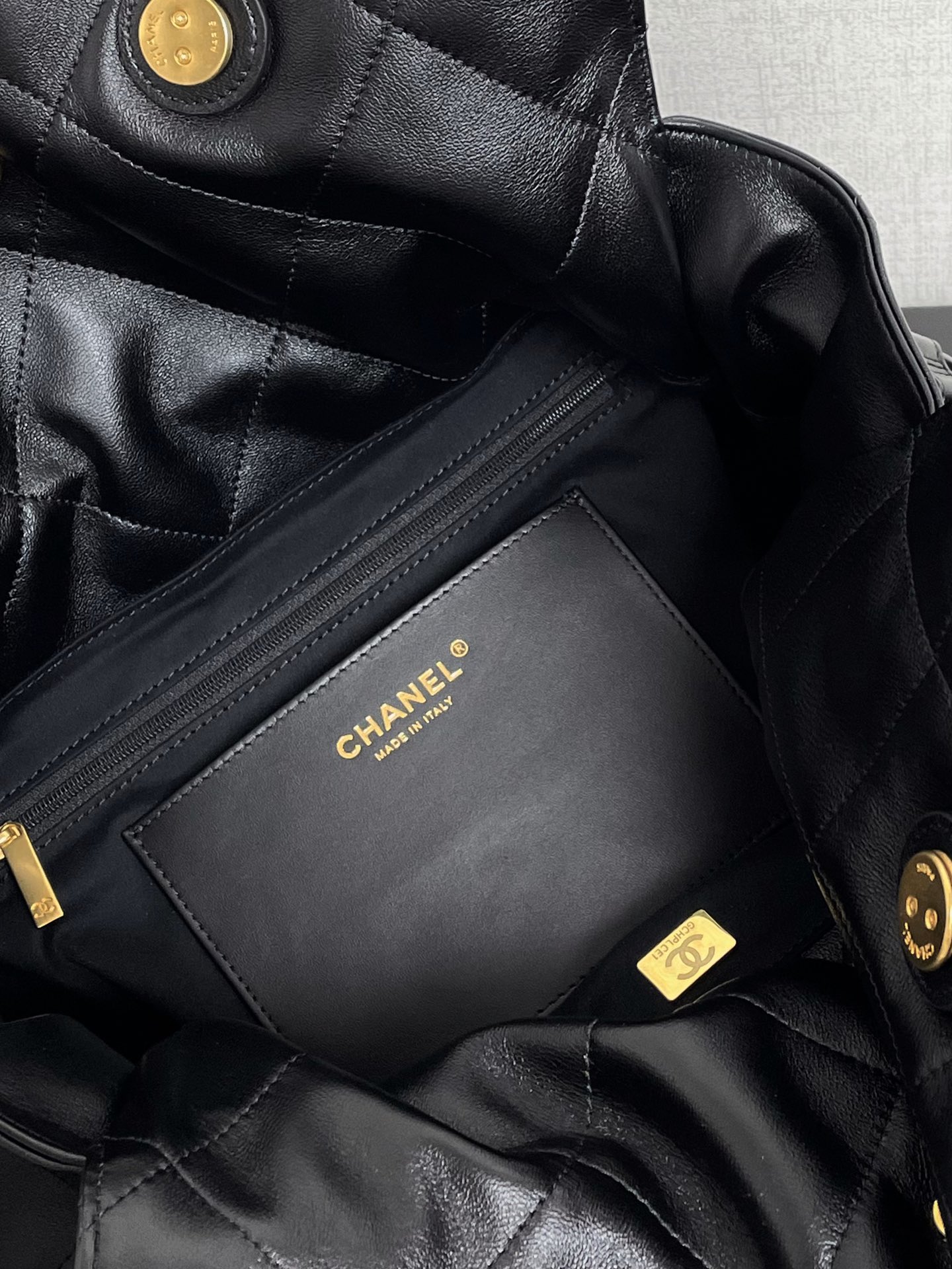 chanel Stock 25C Tote