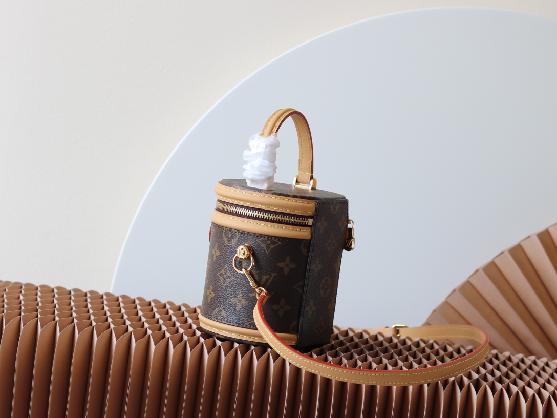 Louis Vuitton M82952 Nano Cannes