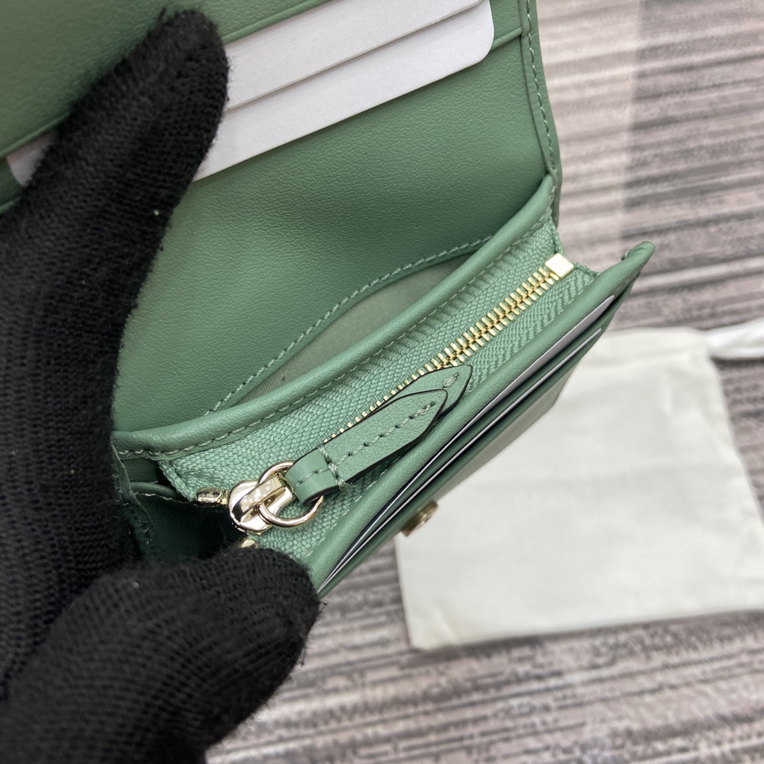 Gucci GG Emblem Mini Wallet