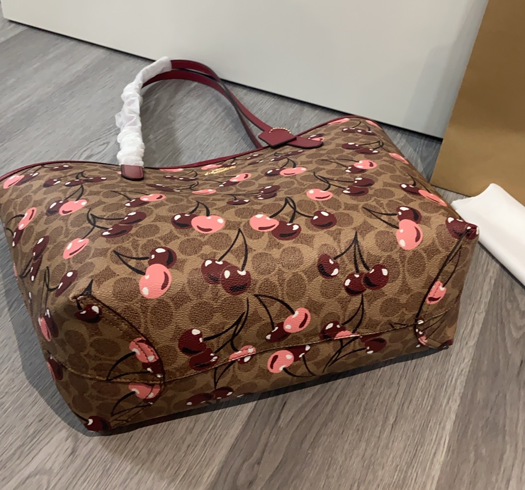 COACH- Cherry City Tote