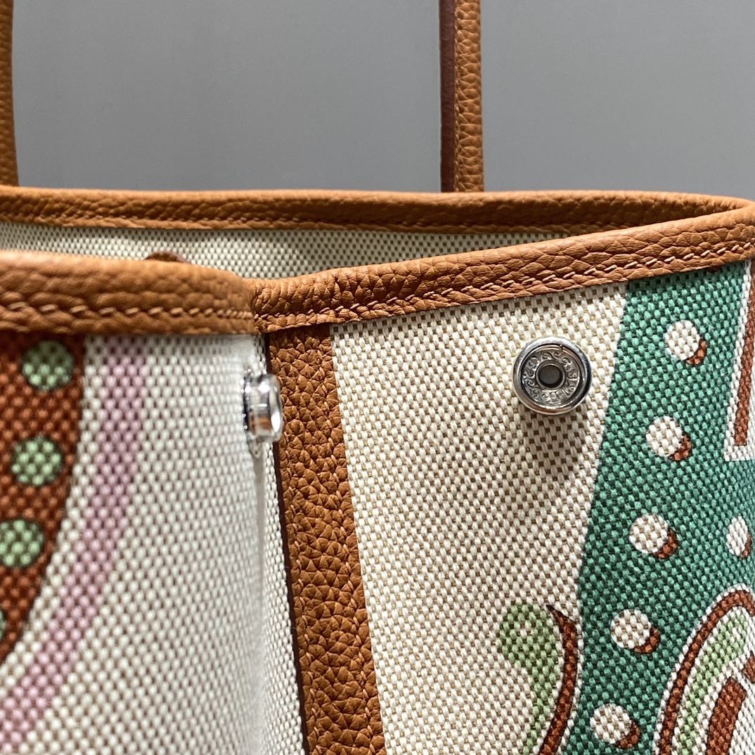 Garden Party Painted Graffiti