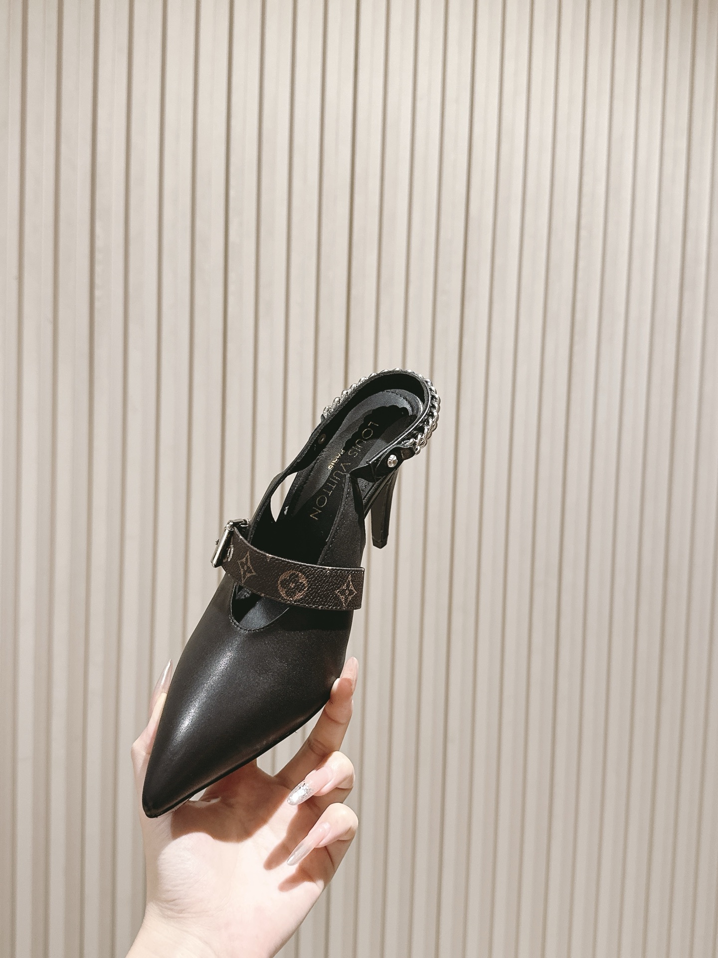 LV New Arrival – Spring/Summer Mary Jane Shoes