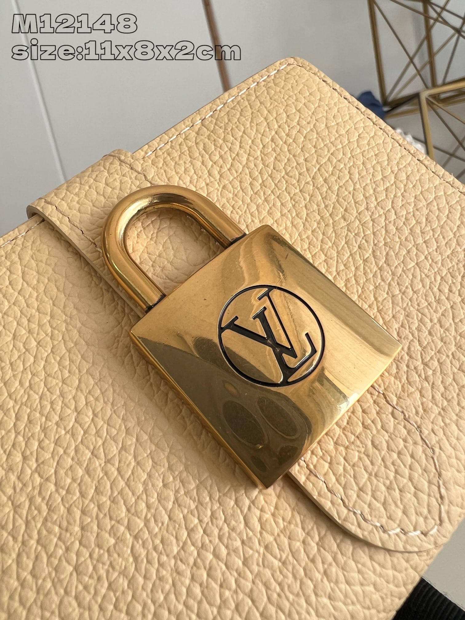 LV-M12148-Low Key wallet